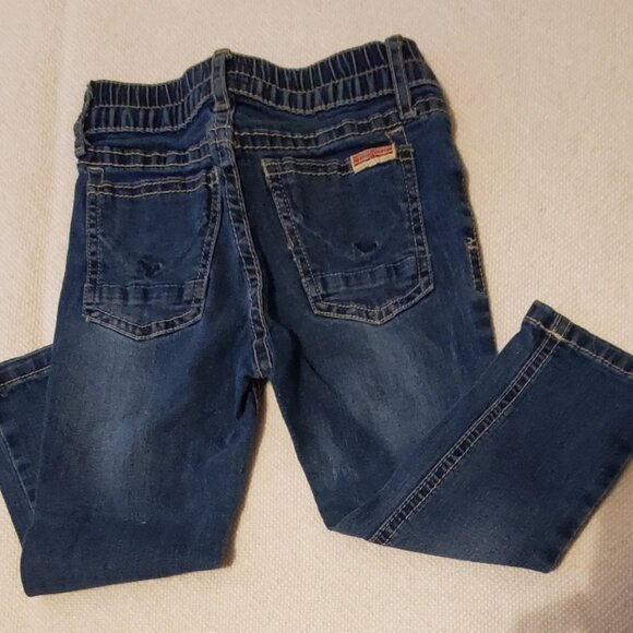 Hudson jean, size 24months - Picture 1 of 2